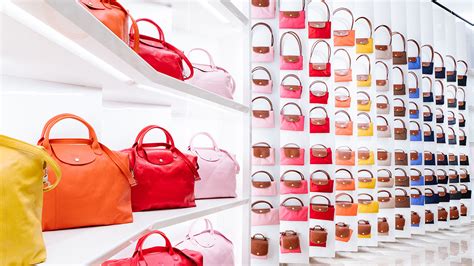 longchamp factory outlet in paris